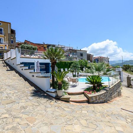 Palazzo Gargano Hotel Prignano Cilento ภายนอก รูปภาพ