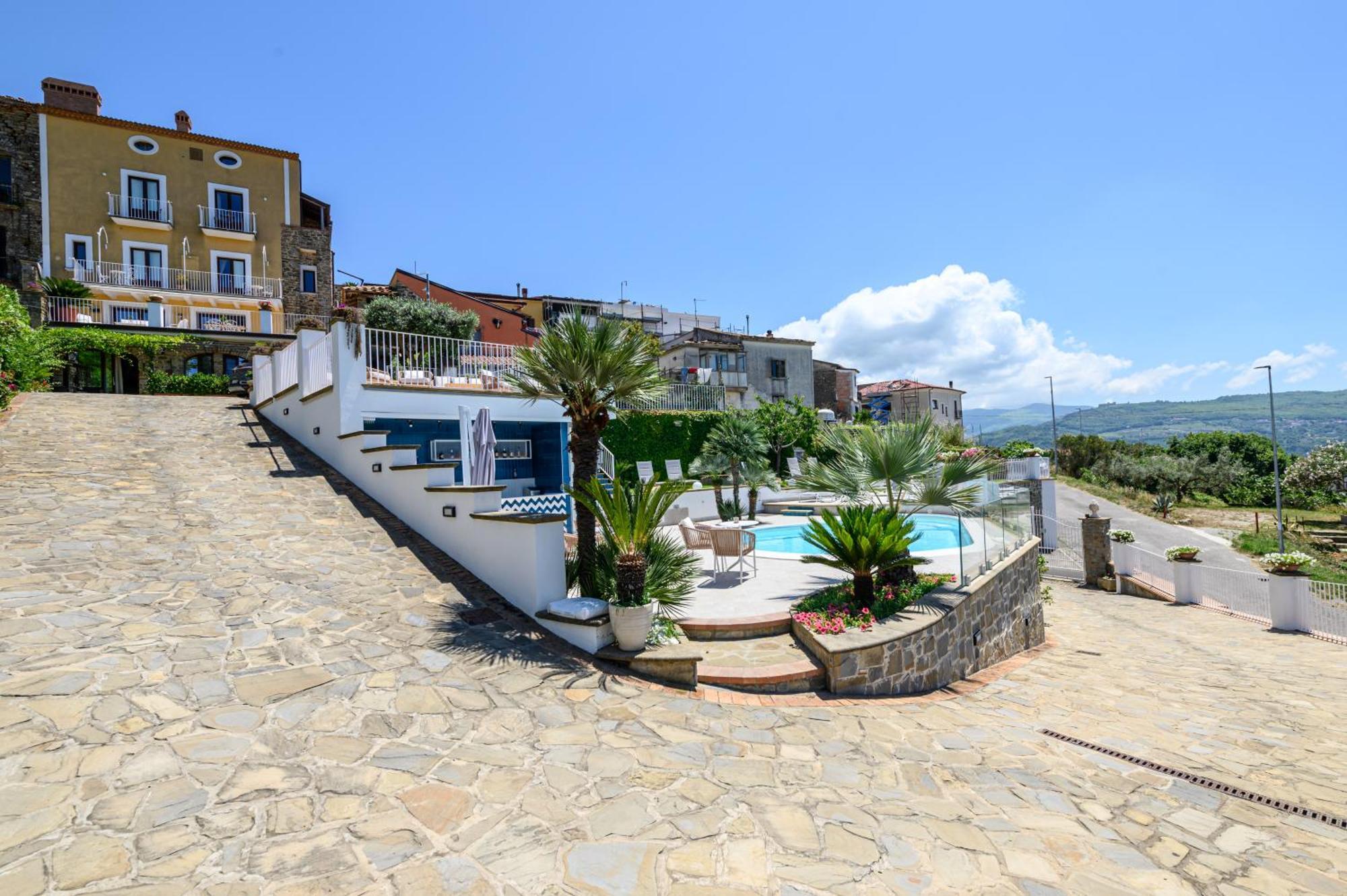 Palazzo Gargano Hotel Prignano Cilento ภายนอก รูปภาพ