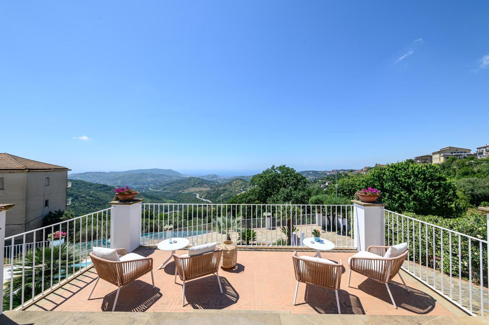 Palazzo Gargano Hotel Prignano Cilento ภายนอก รูปภาพ