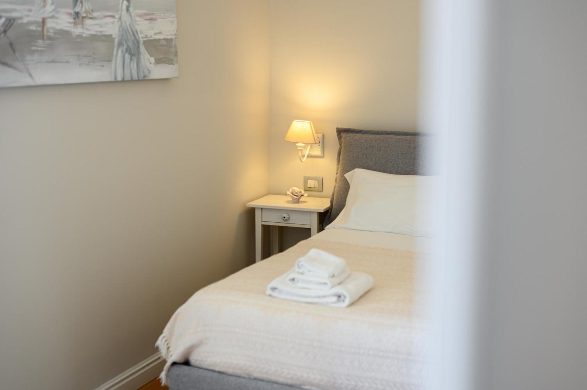 Palazzo Gargano Hotel Prignano Cilento ภายนอก รูปภาพ