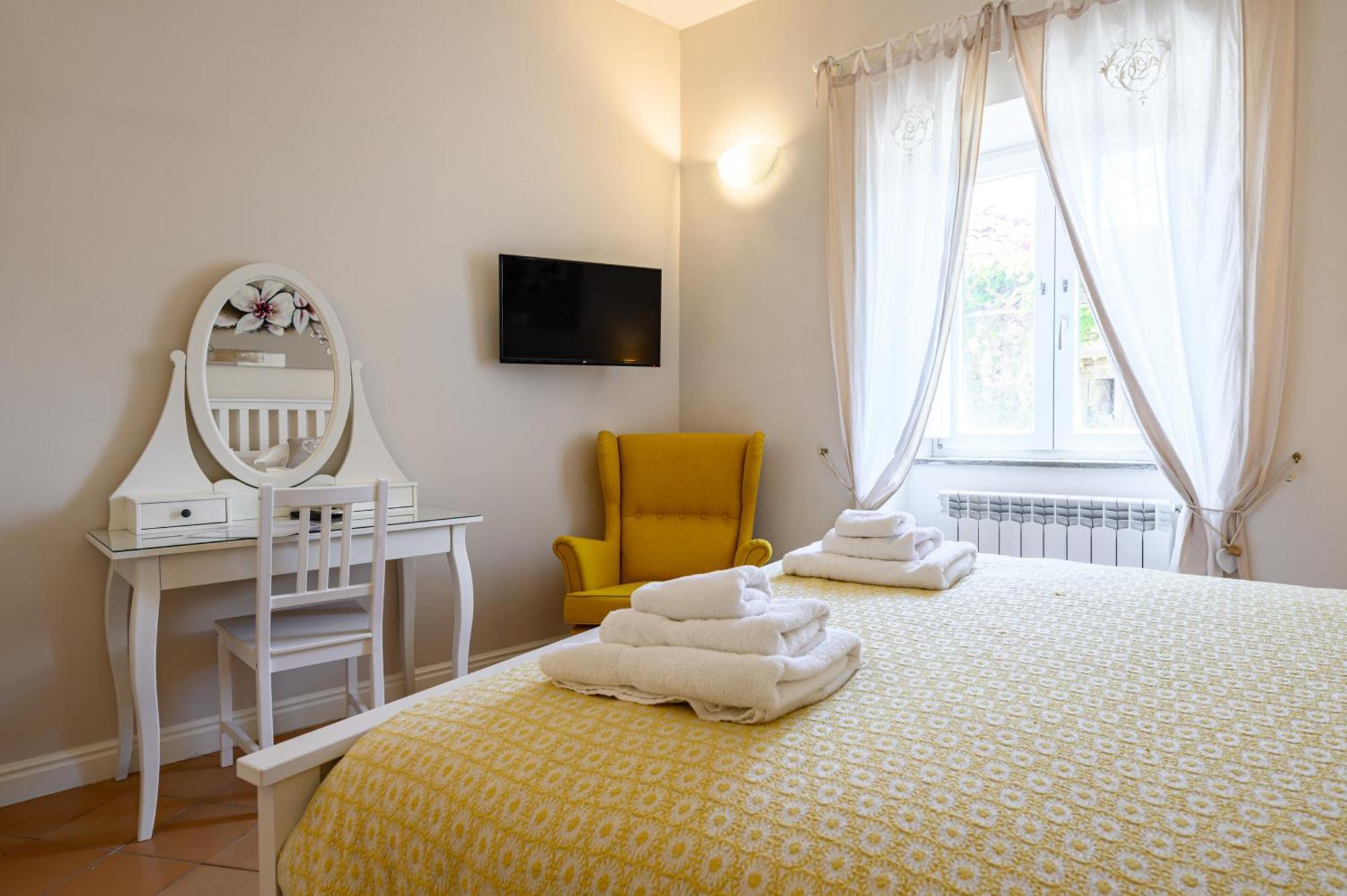Palazzo Gargano Hotel Prignano Cilento ภายนอก รูปภาพ