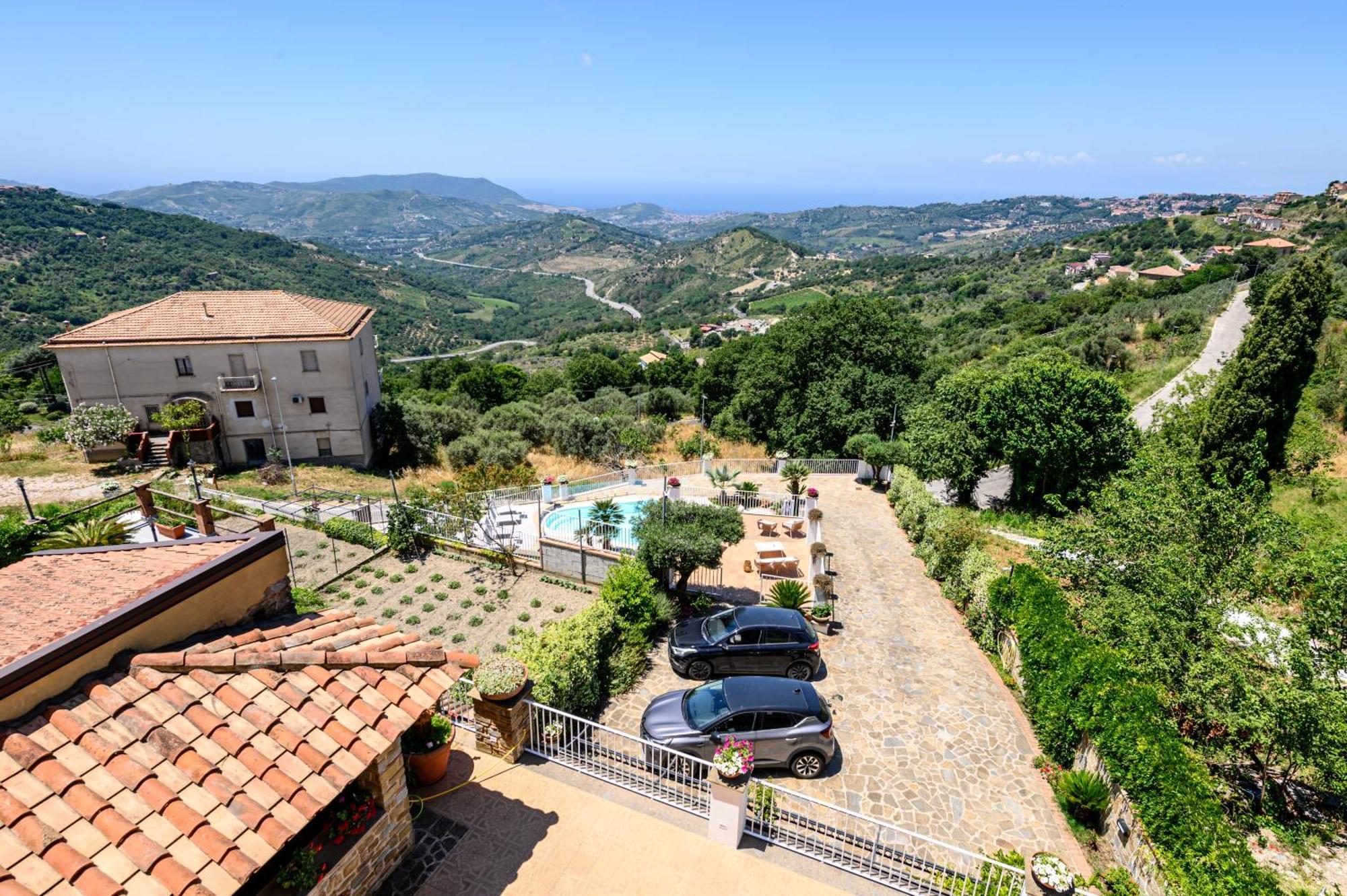 Palazzo Gargano Hotel Prignano Cilento ภายนอก รูปภาพ
